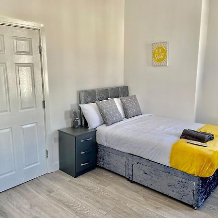 Cheerful 1 Bed Apartment Cardiff City Centre - Penarth Rd Номер фото