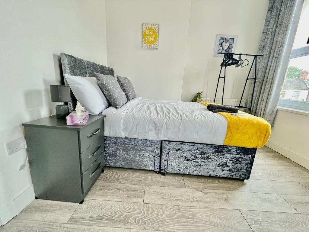 Cheerful 1 Bed Apartment Cardiff City Centre - Penarth Rd Номер фото