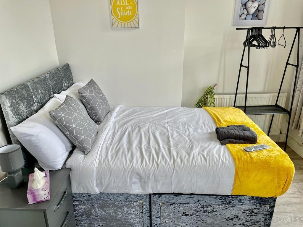 Cheerful 1 Bed Apartment Cardiff City Centre - Penarth Rd Номер фото
