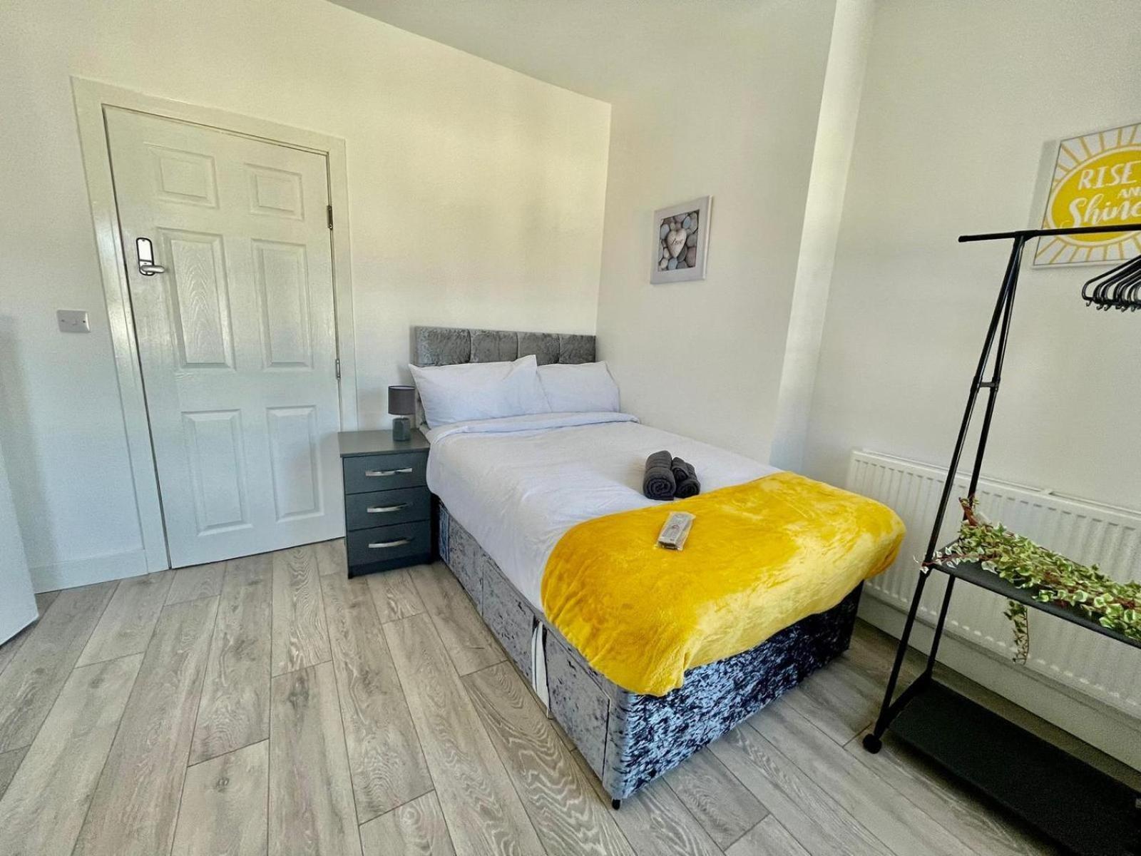 Cheerful 1 Bed Apartment Cardiff City Centre - Penarth Rd Номер фото