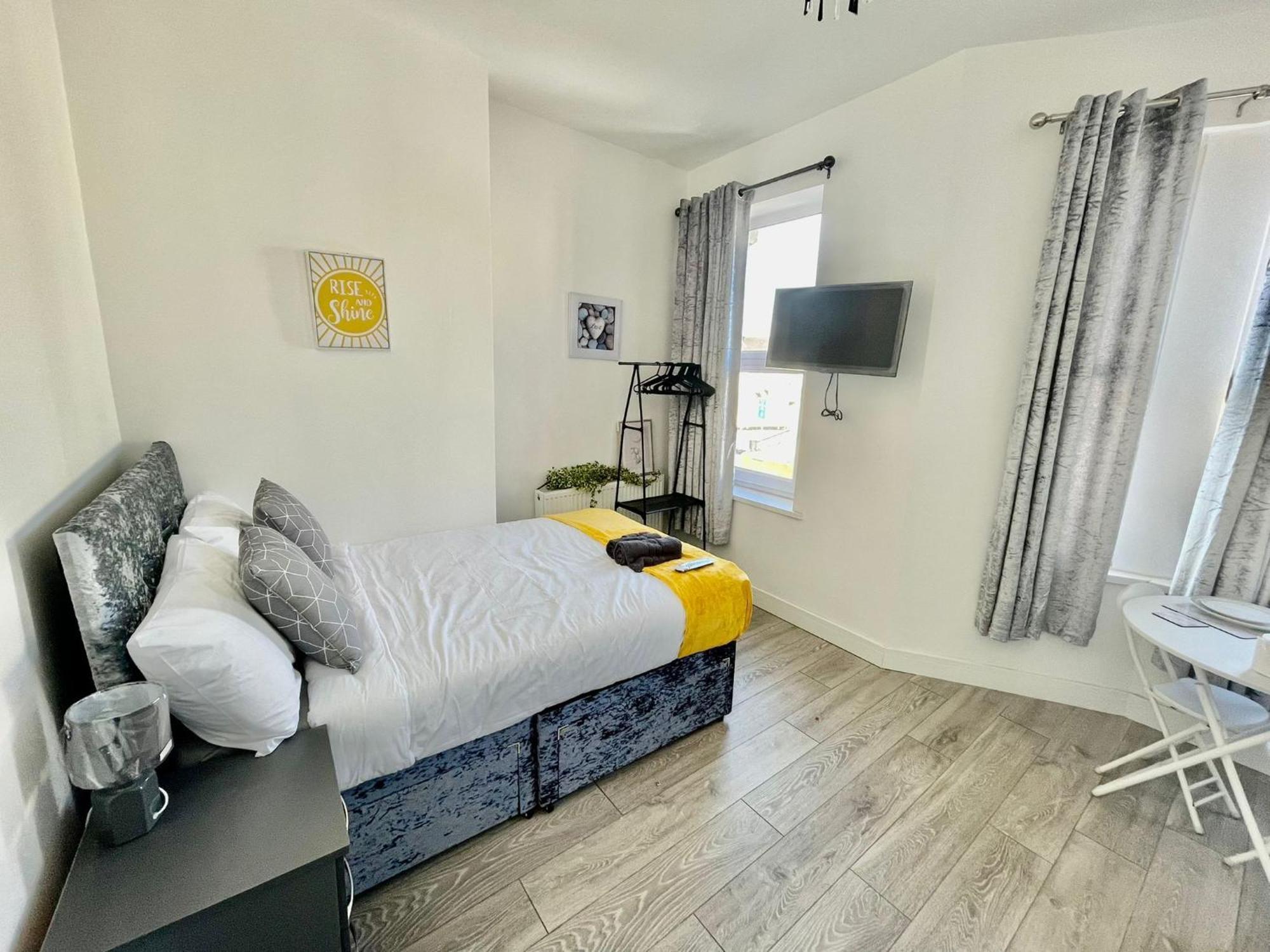 Cheerful 1 Bed Apartment Cardiff City Centre - Penarth Rd Номер фото